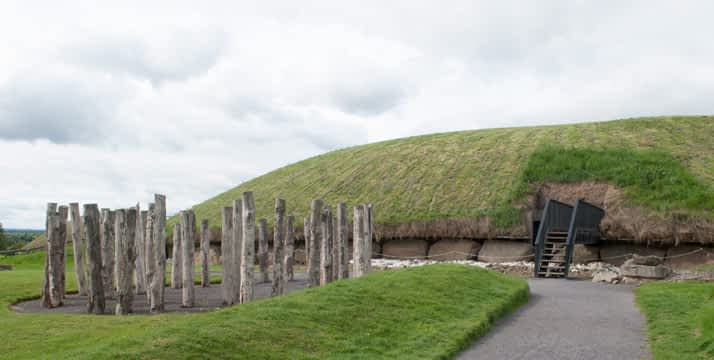 Túmulo de Knowth en Irlanda